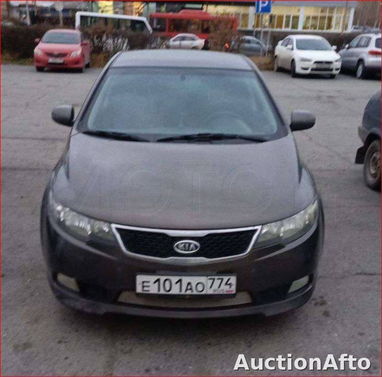 Kia Cerato 2011 год