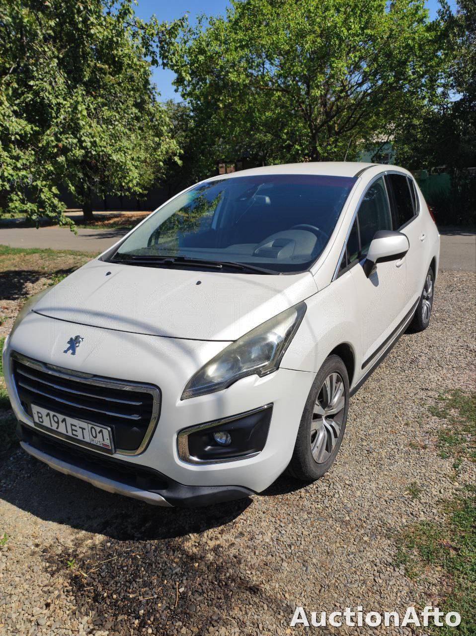 Peugeot 308 2014 год