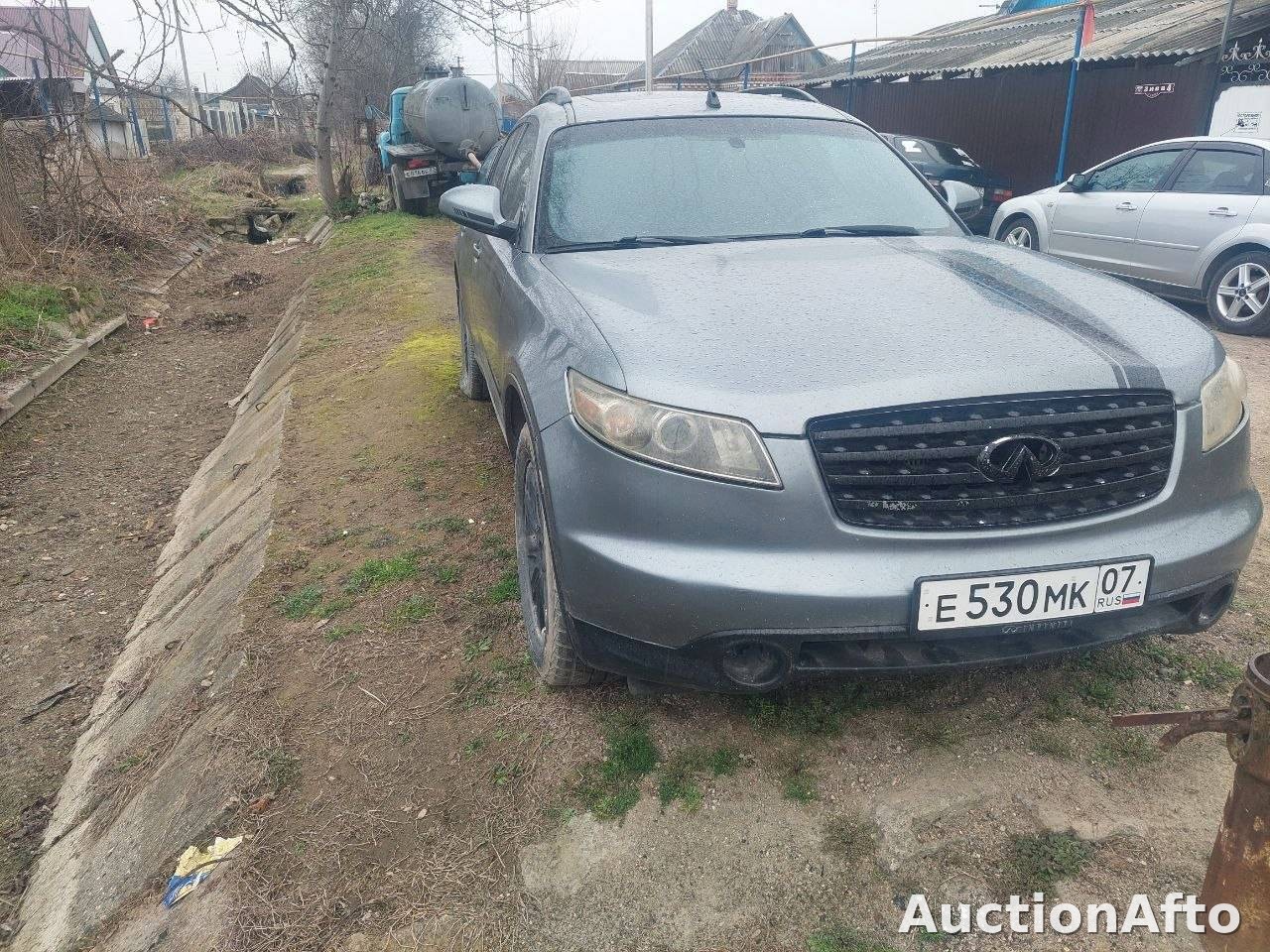 Infiniti FX 2003 год