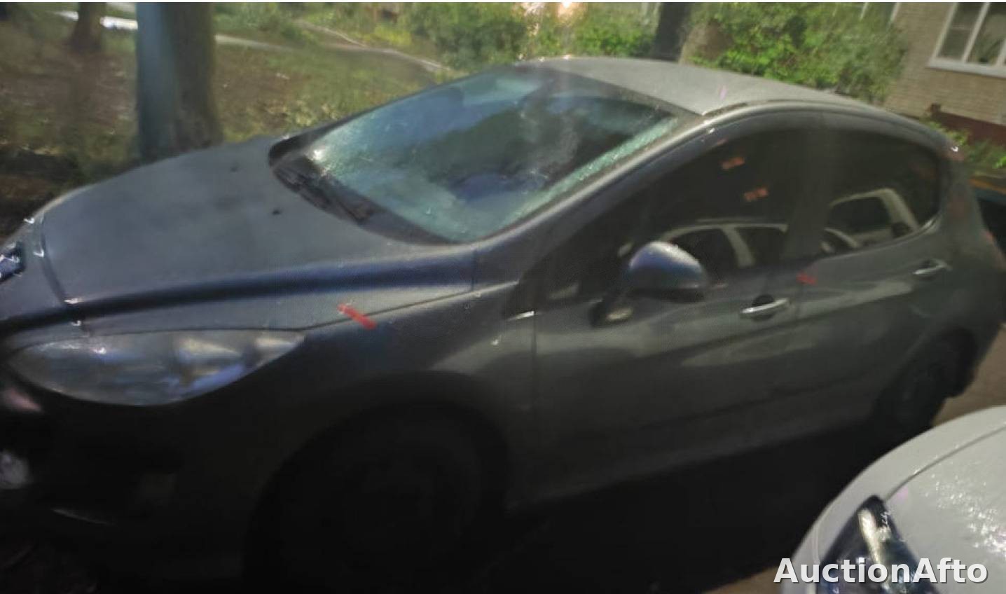 Peugeot 308 2008 год