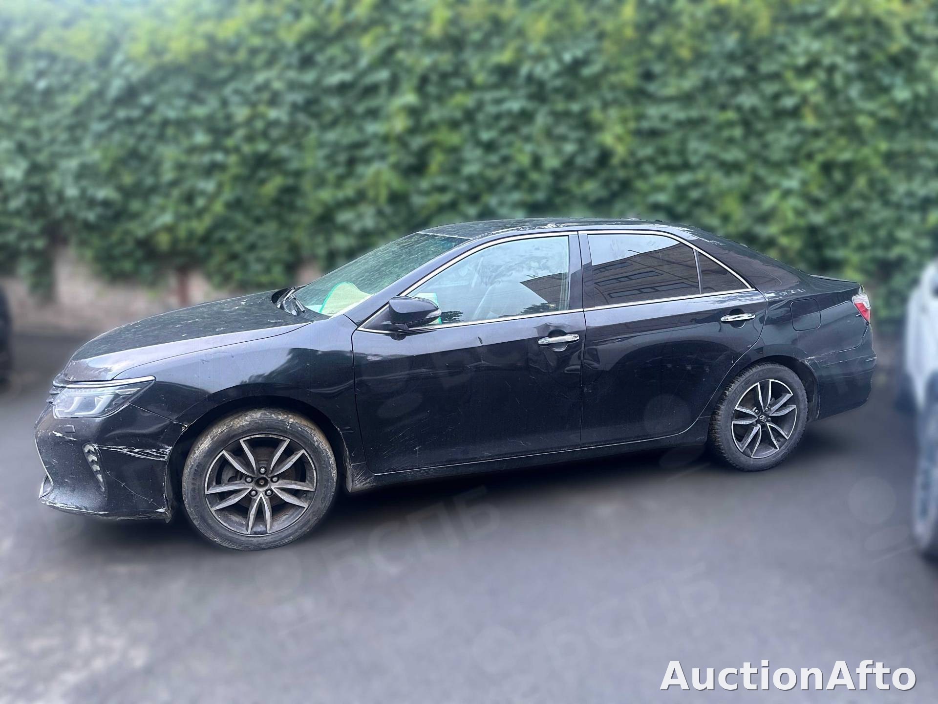 Toyota Camry 2018 год