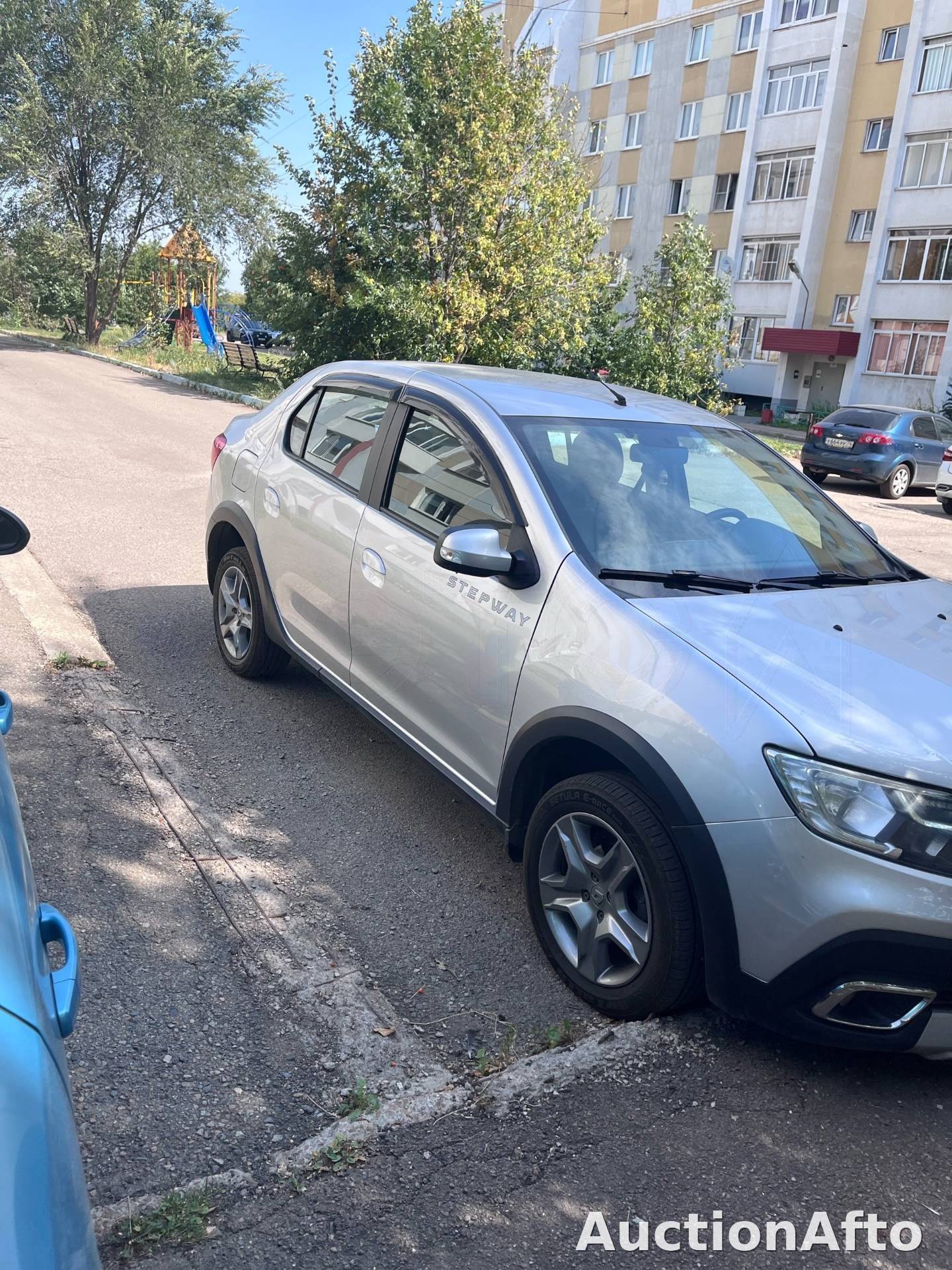 Renault Logan 2019 год