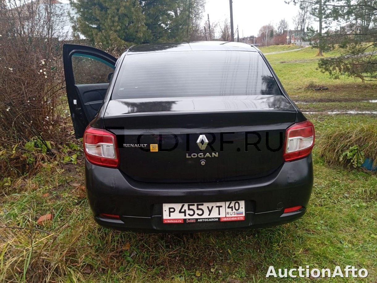 Renault Logan 2016 год