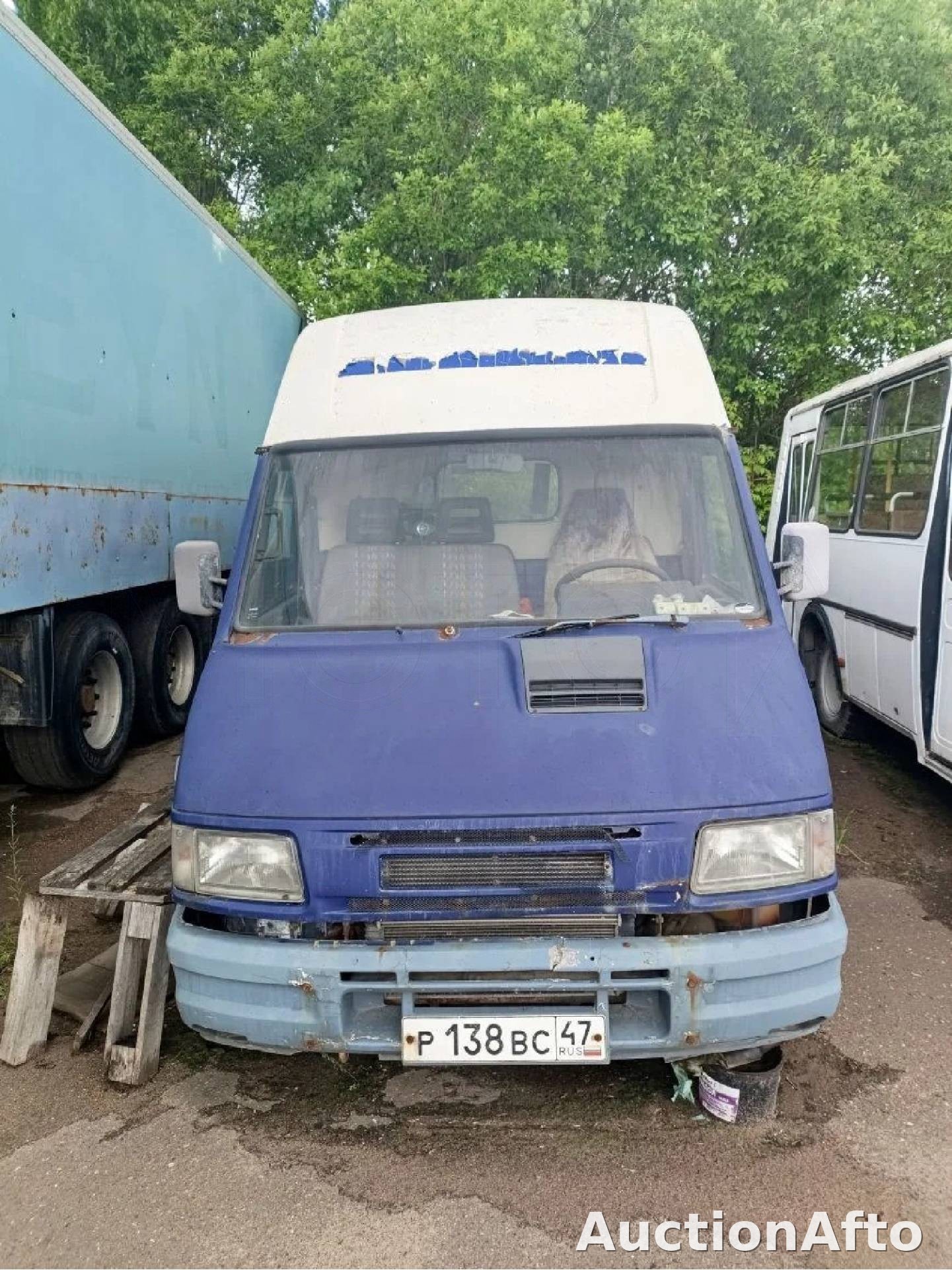 IVECO 35E 1998 год