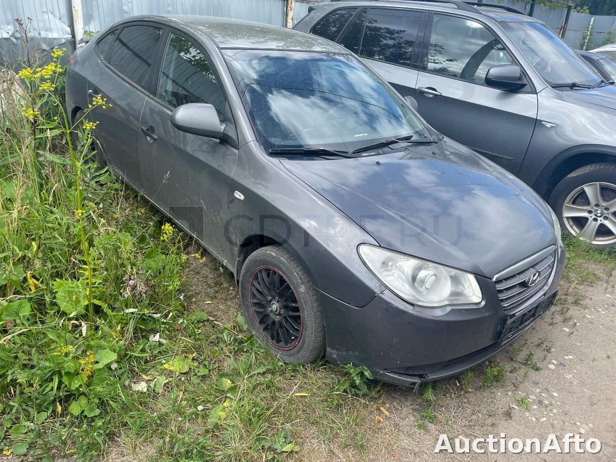 Hyundai Elantra 2008 год