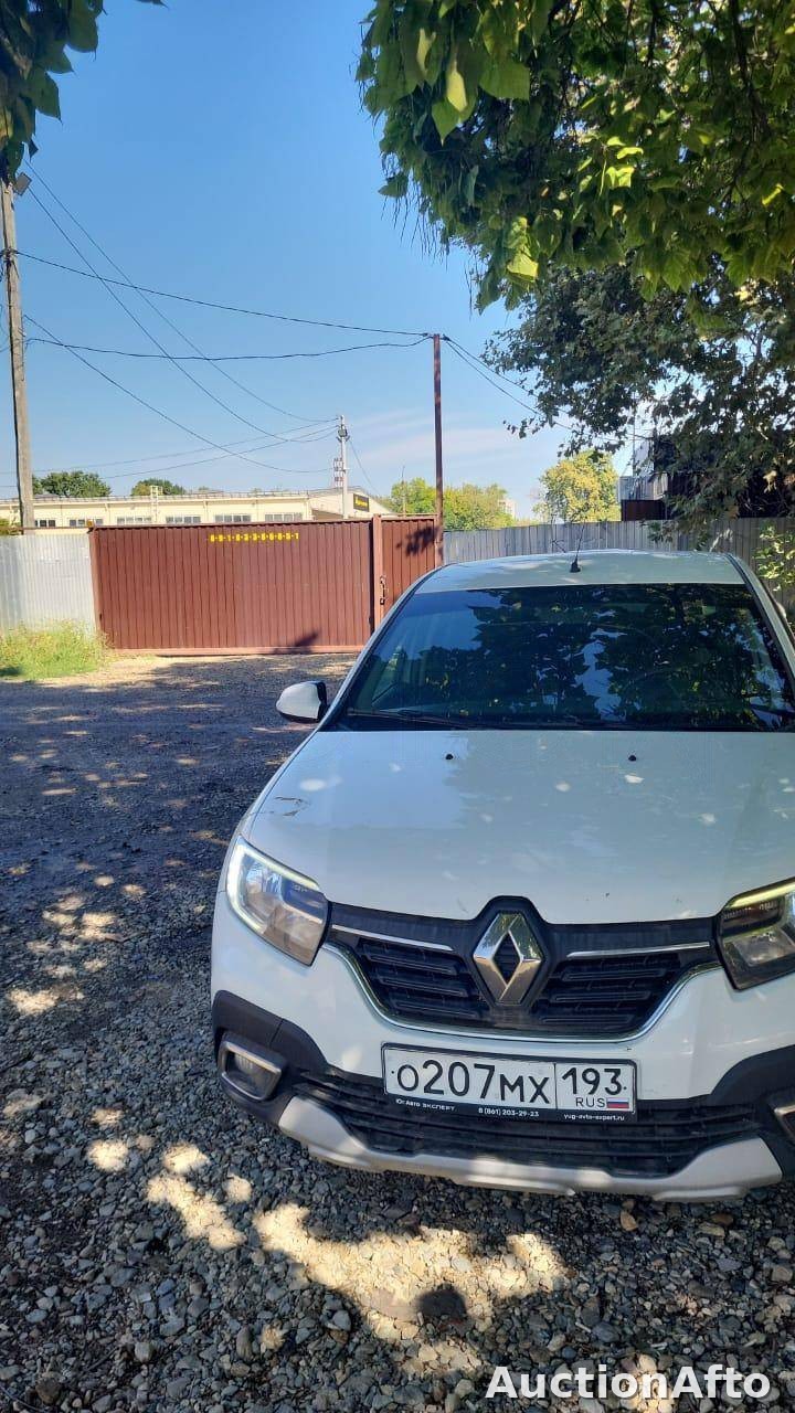 Renault Logan 2022 год