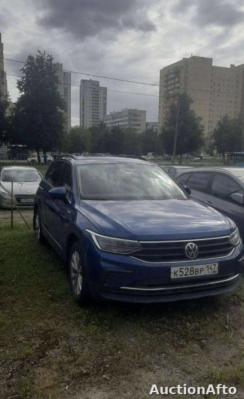 Volkswagen Tiguan 2021 год
