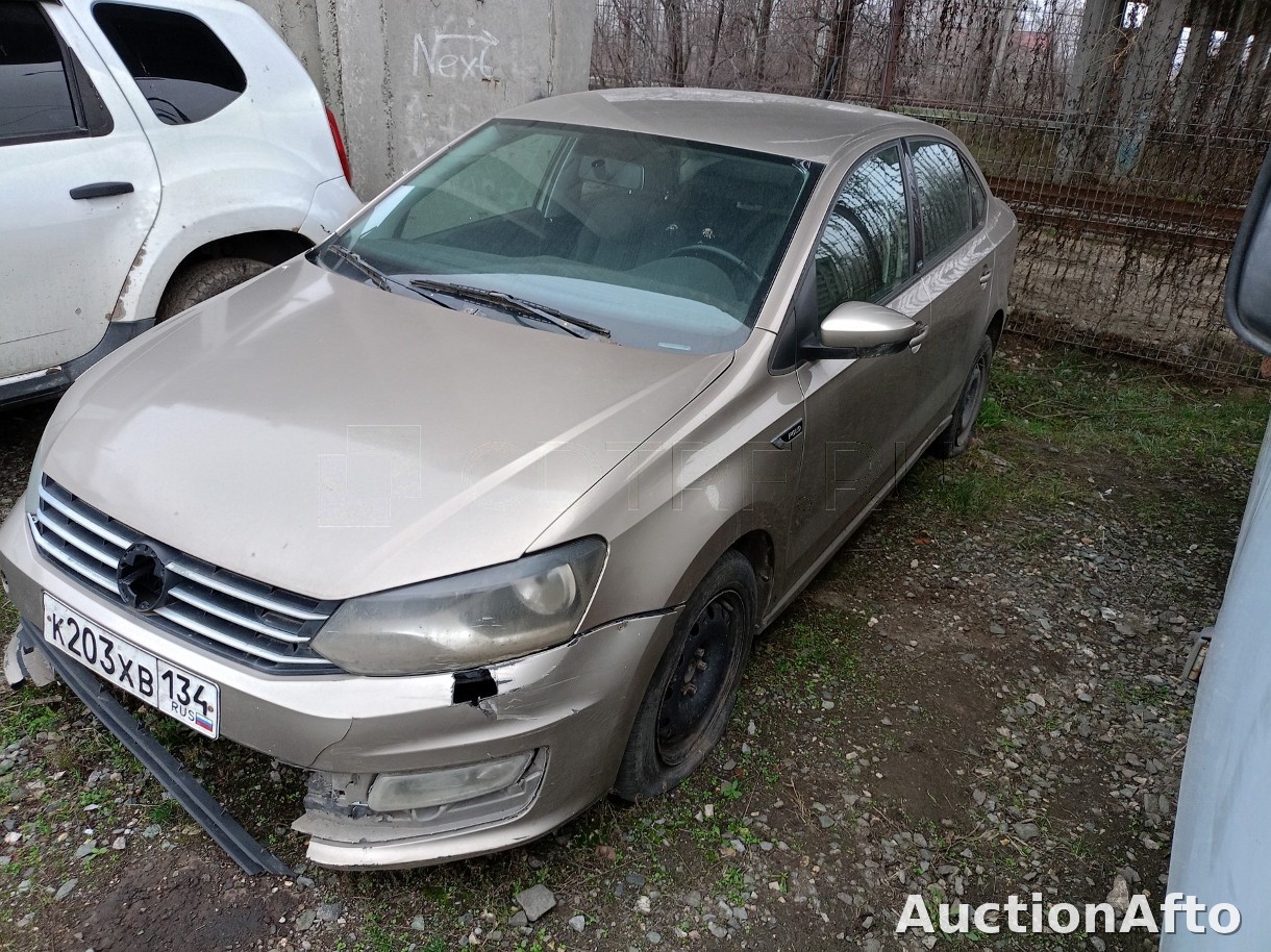 Volkswagen Polo 2016 год