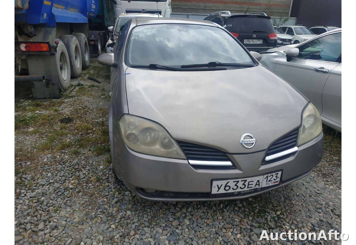 Nissan Primera 2004 год