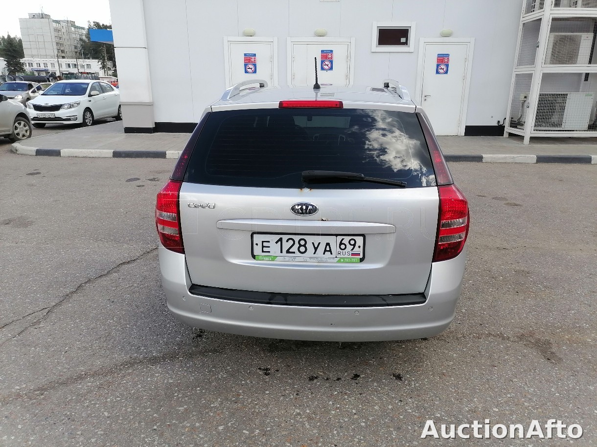 Kia Cee`d 2010 год