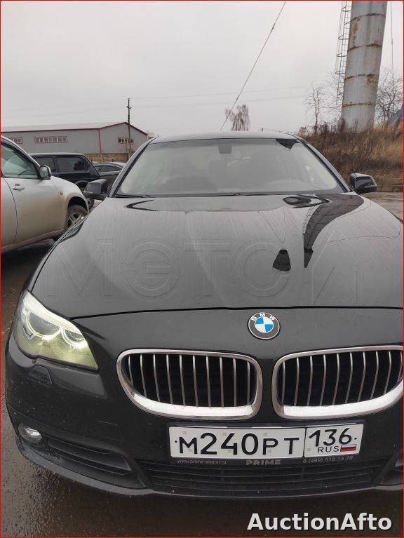 BMW 5 серии 2016 год