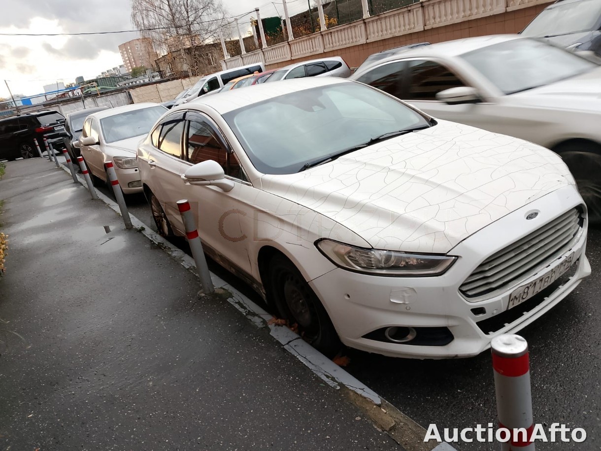 Ford Mondeo 2016 год