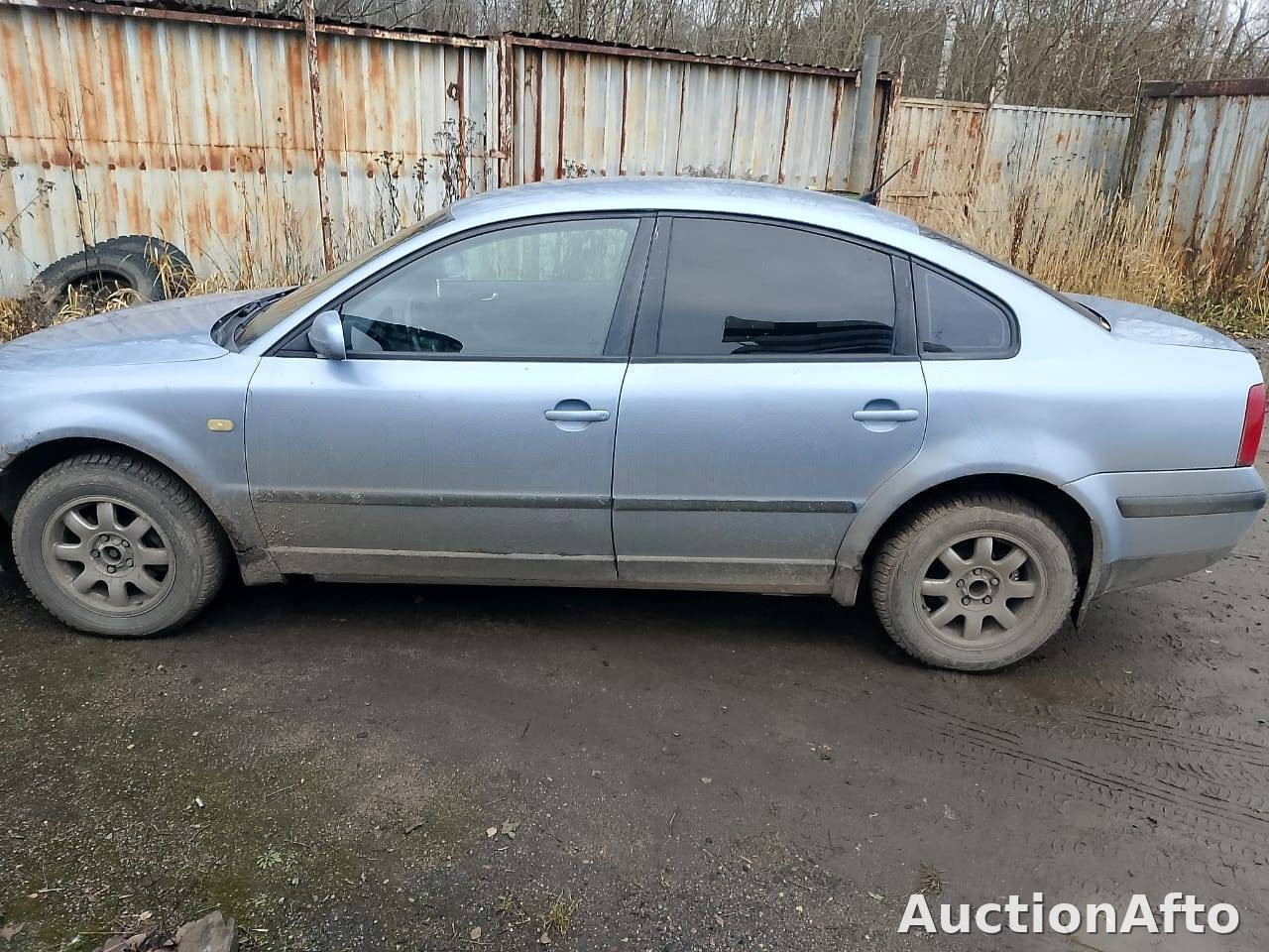 Volkswagen Passat 1999 год