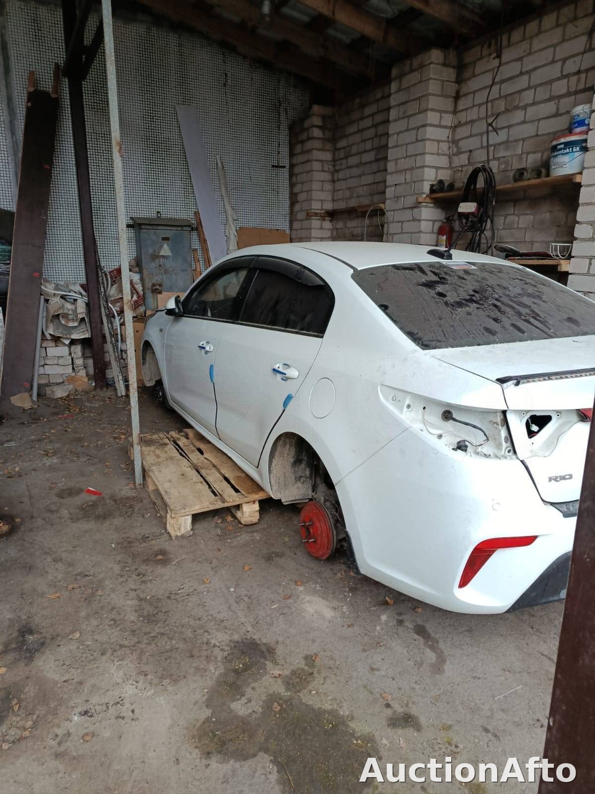 Kia Rio 2017 год