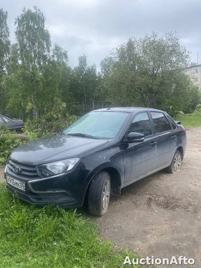 Lada Granta 2023 год