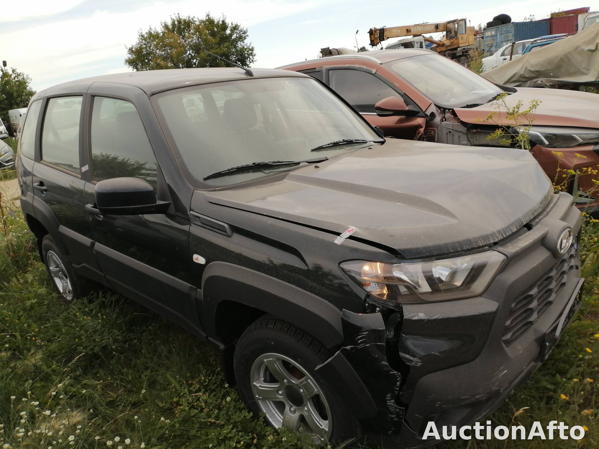 Автомобиль марки LADA модель Niva 2024 г.в. VIN-номер XTA212300S0923922