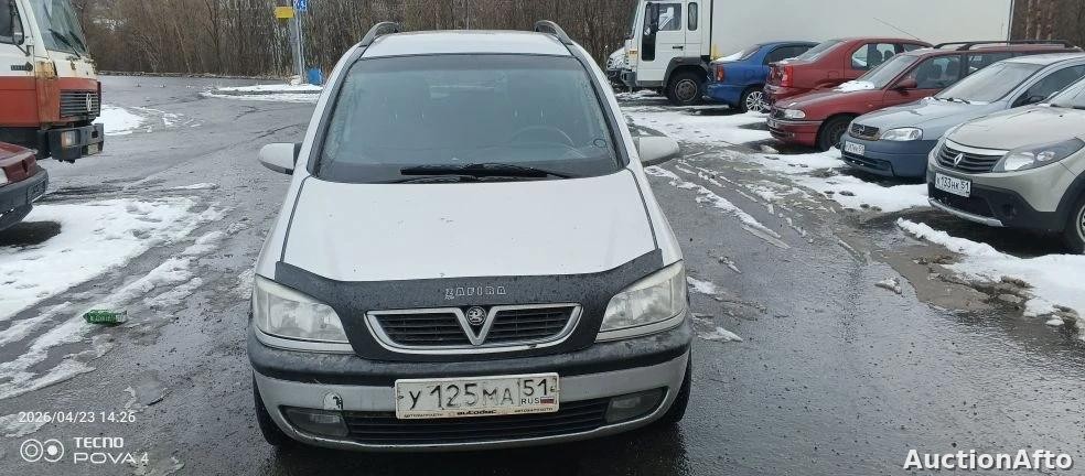 Opel Zafira 2005 год