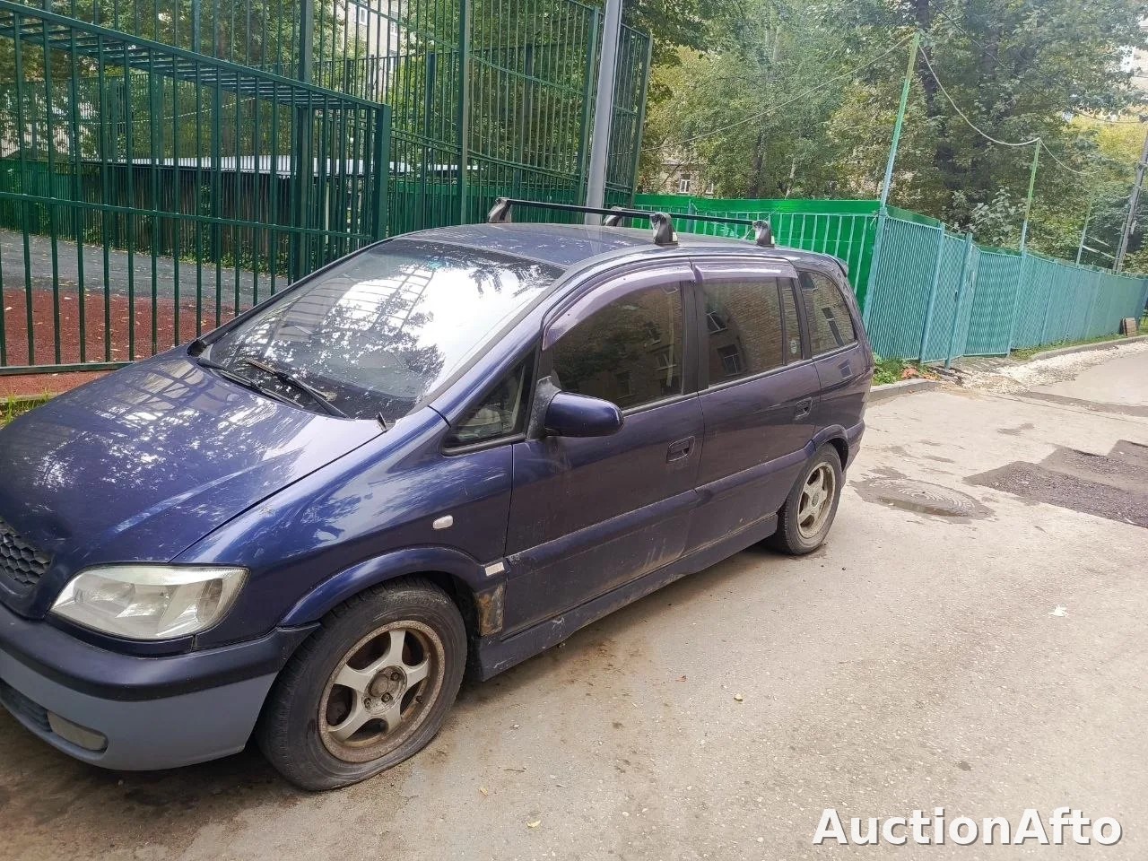 Subaru Traviq 2001 год