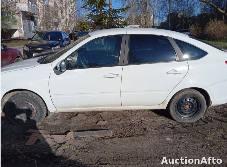 Lada Granta 2022 год