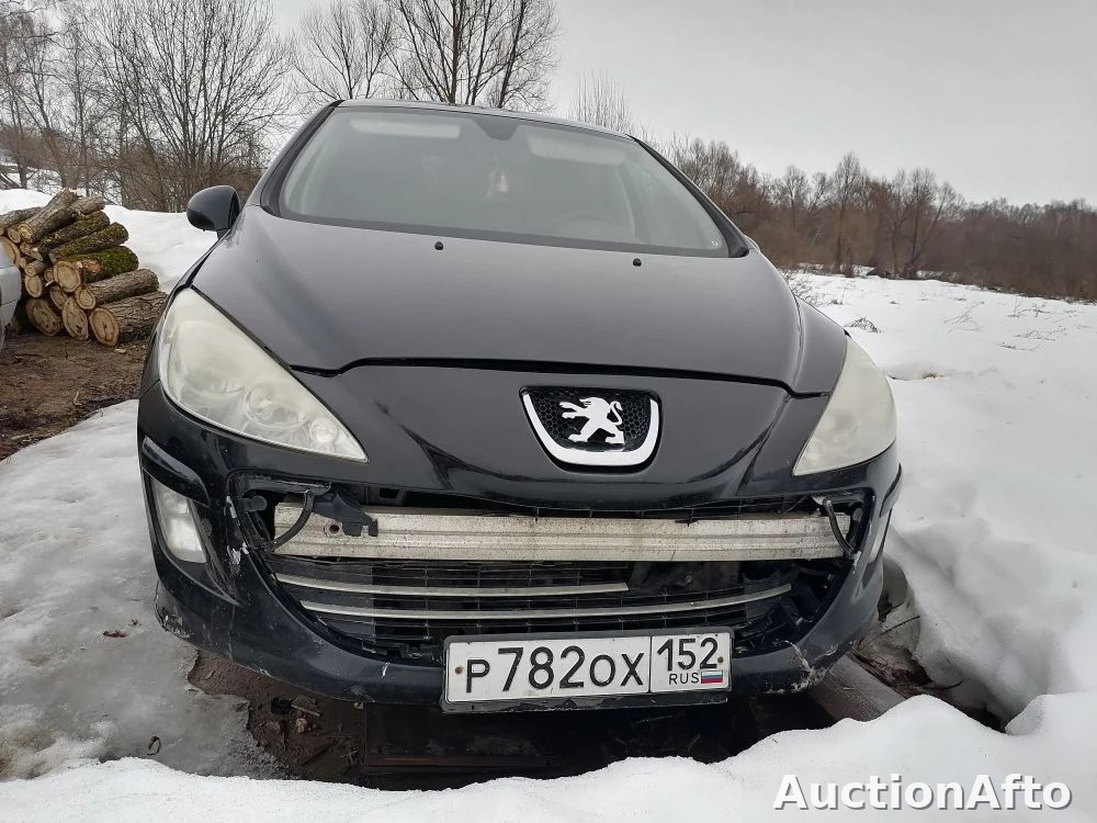 Peugeot 308 2008 год