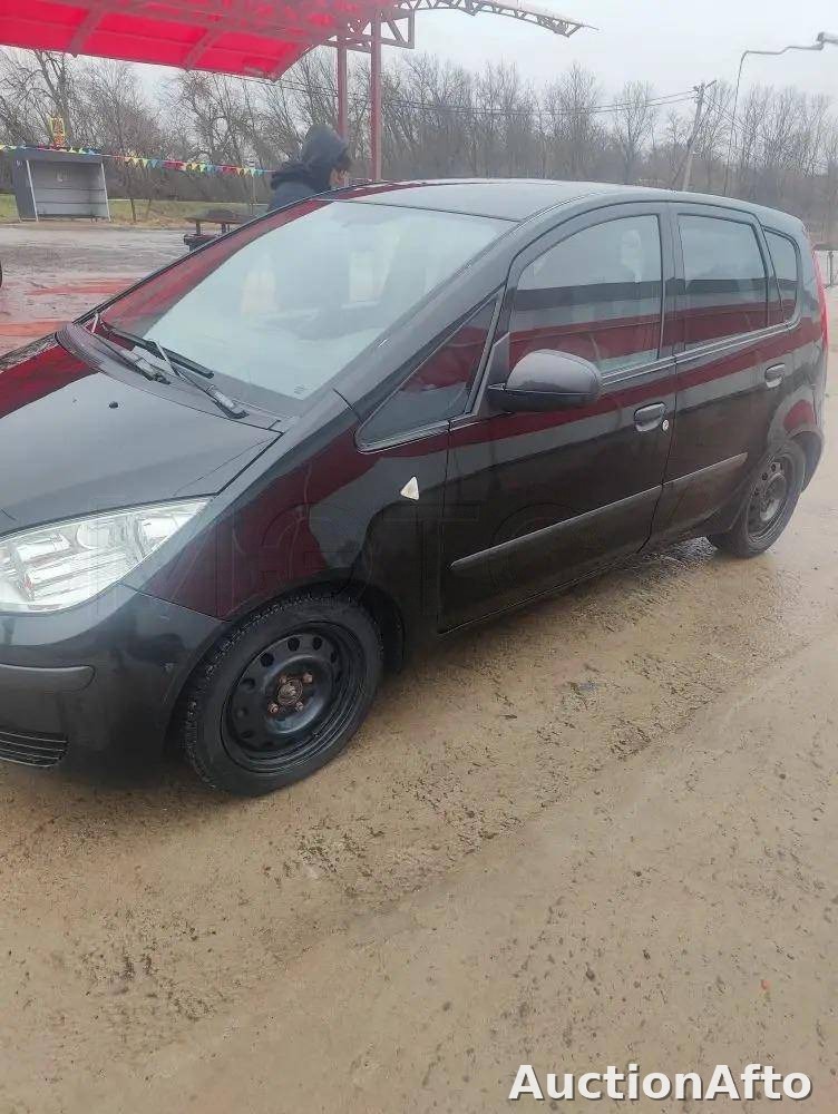 Mitsubishi Colt 2007 год