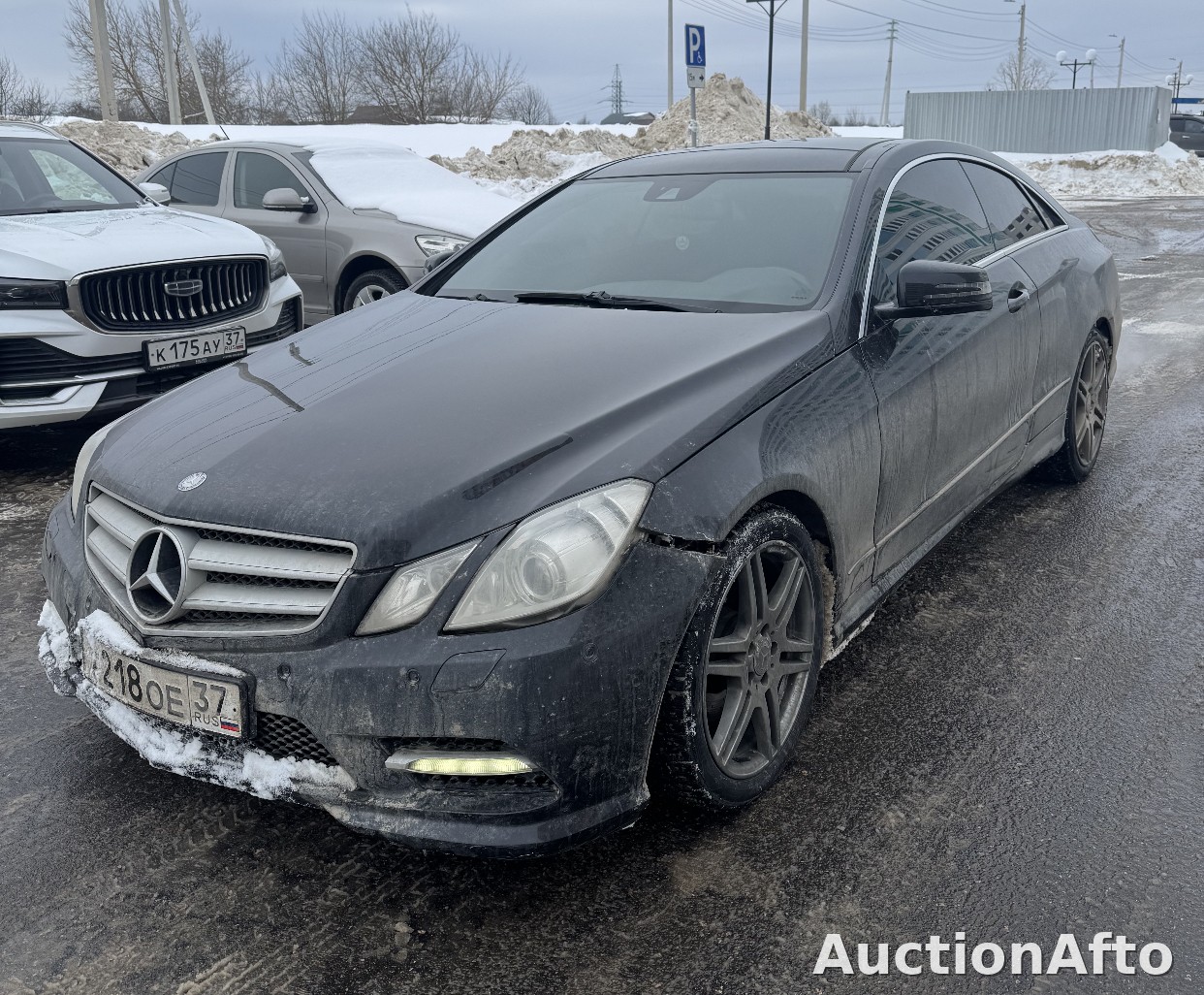 Mercedes-Benz E200 2012 год