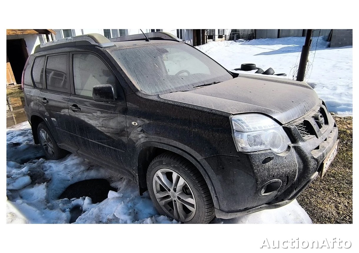 Nissan X-TRAIL 2011 год