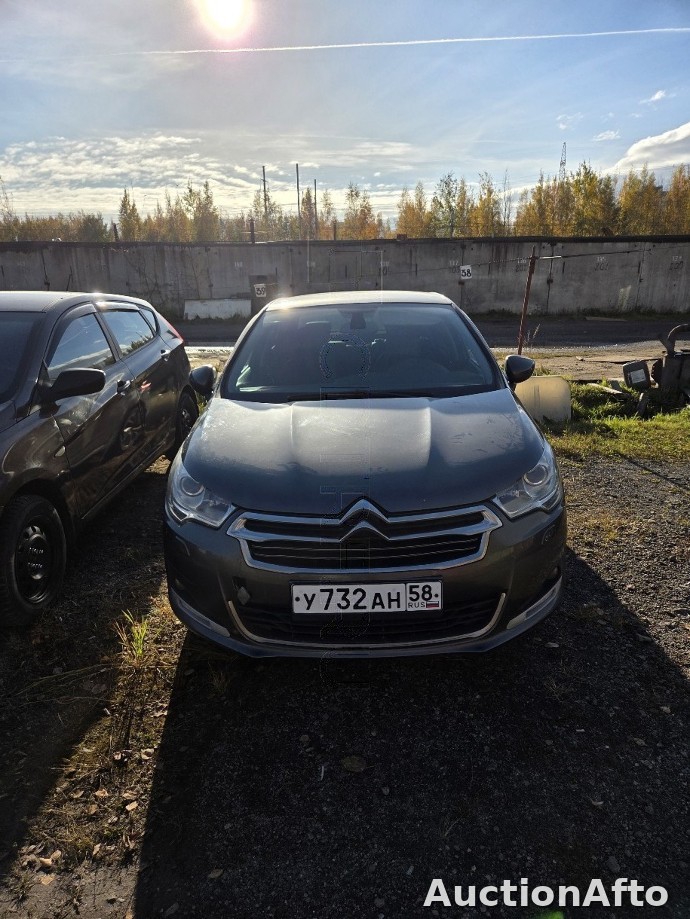 Citroen C4 2014 год