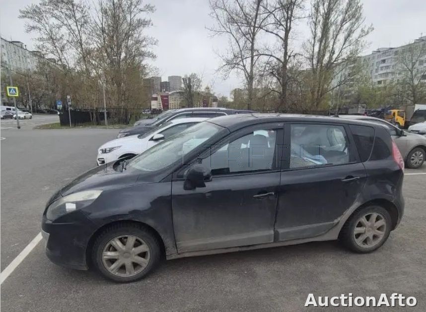 RENAULT SCENIC
