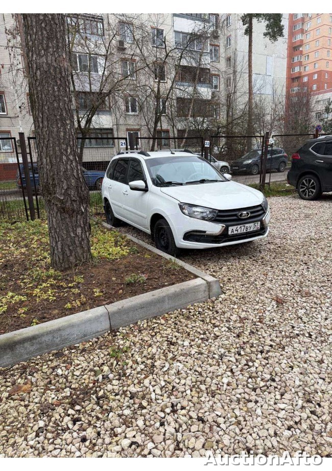 Lada Granta 2021 год