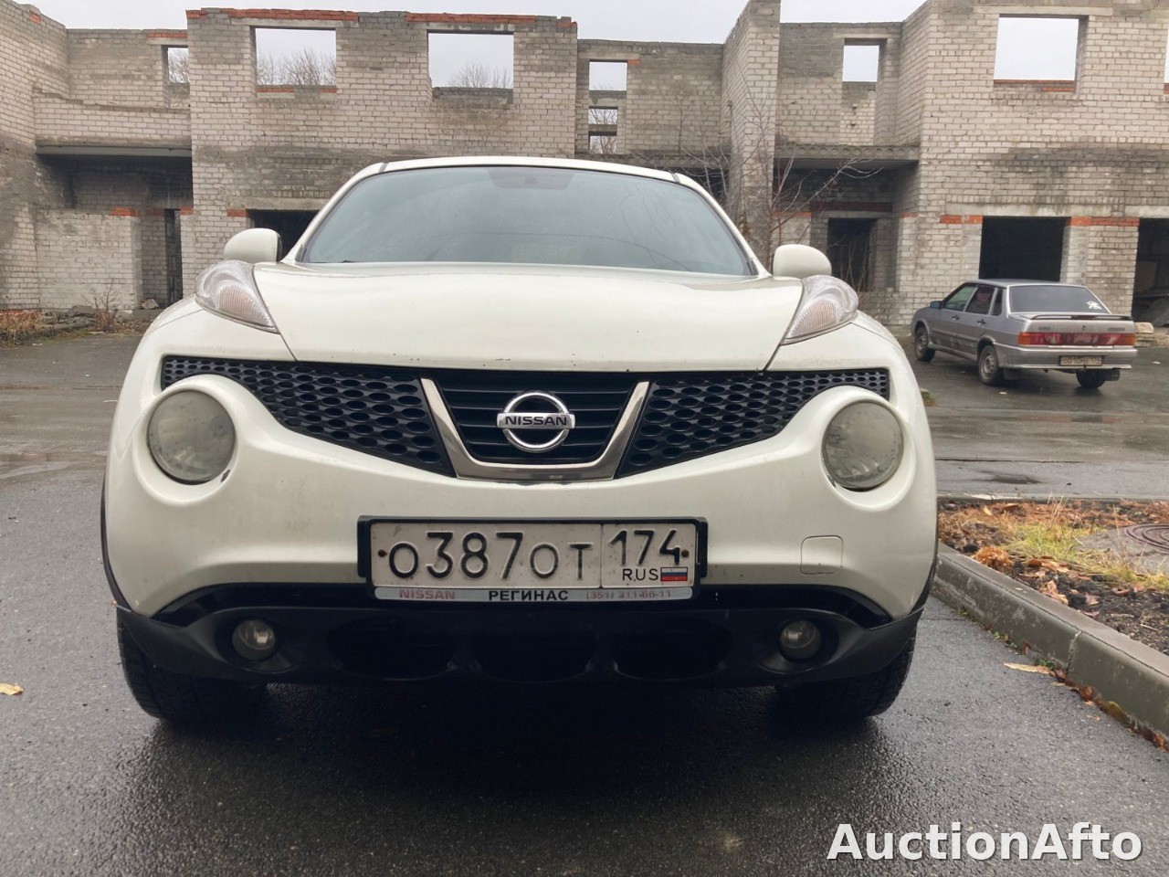 Nissan Juke 2012 год