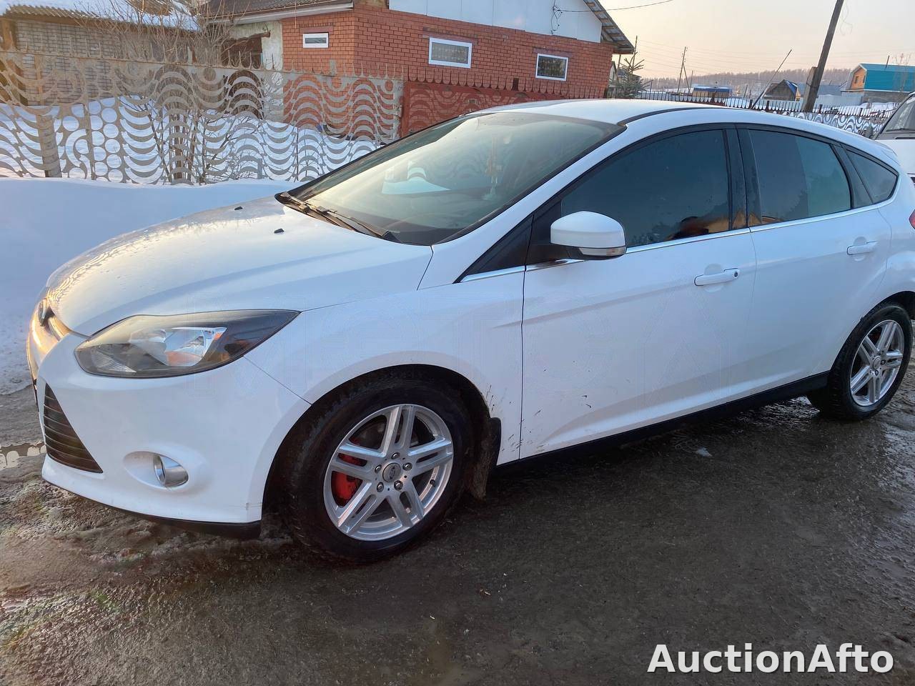 Ford Focus 2011 год