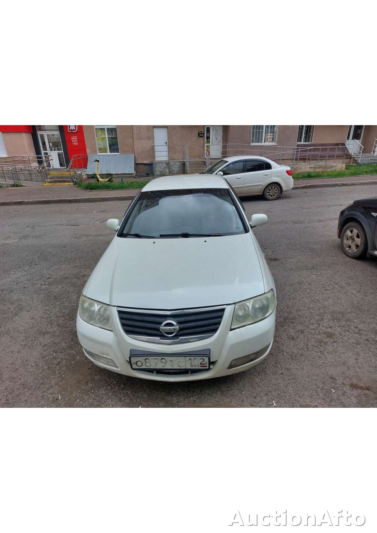 Nissan Almera 2008 год