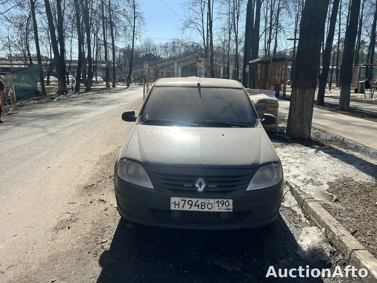 Renault SR 2010 год