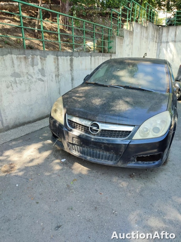 Opel VECTRA 2006 год