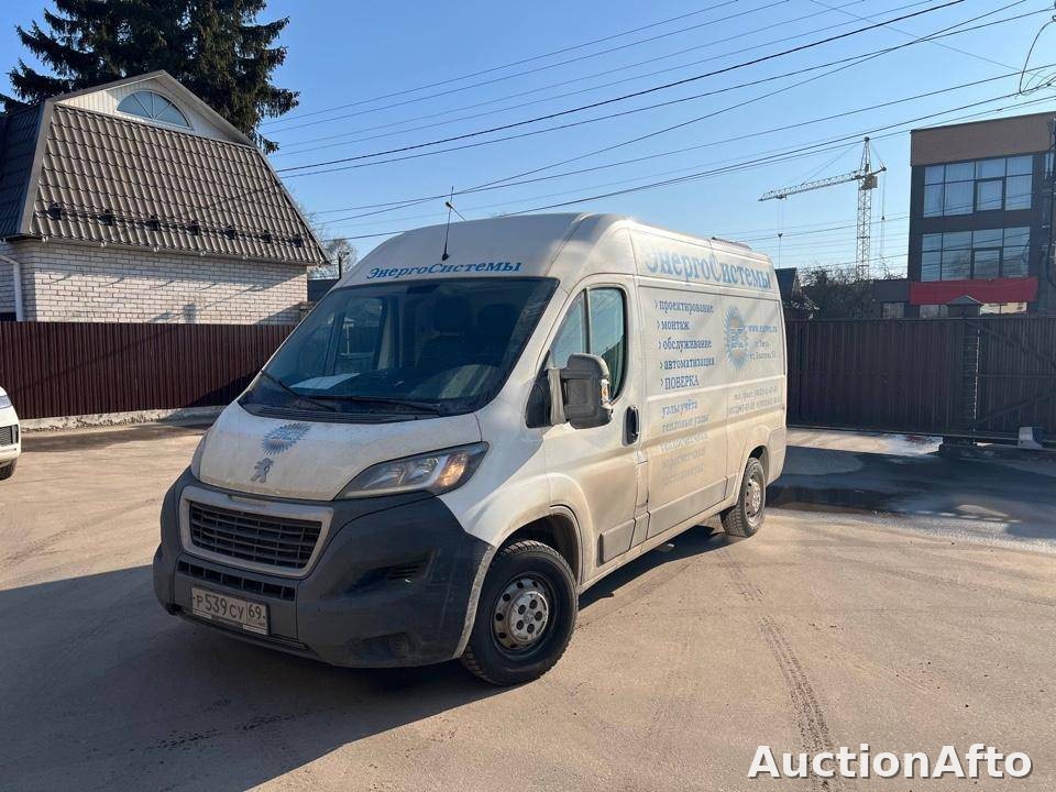 Peugeot Boxer 2020 год