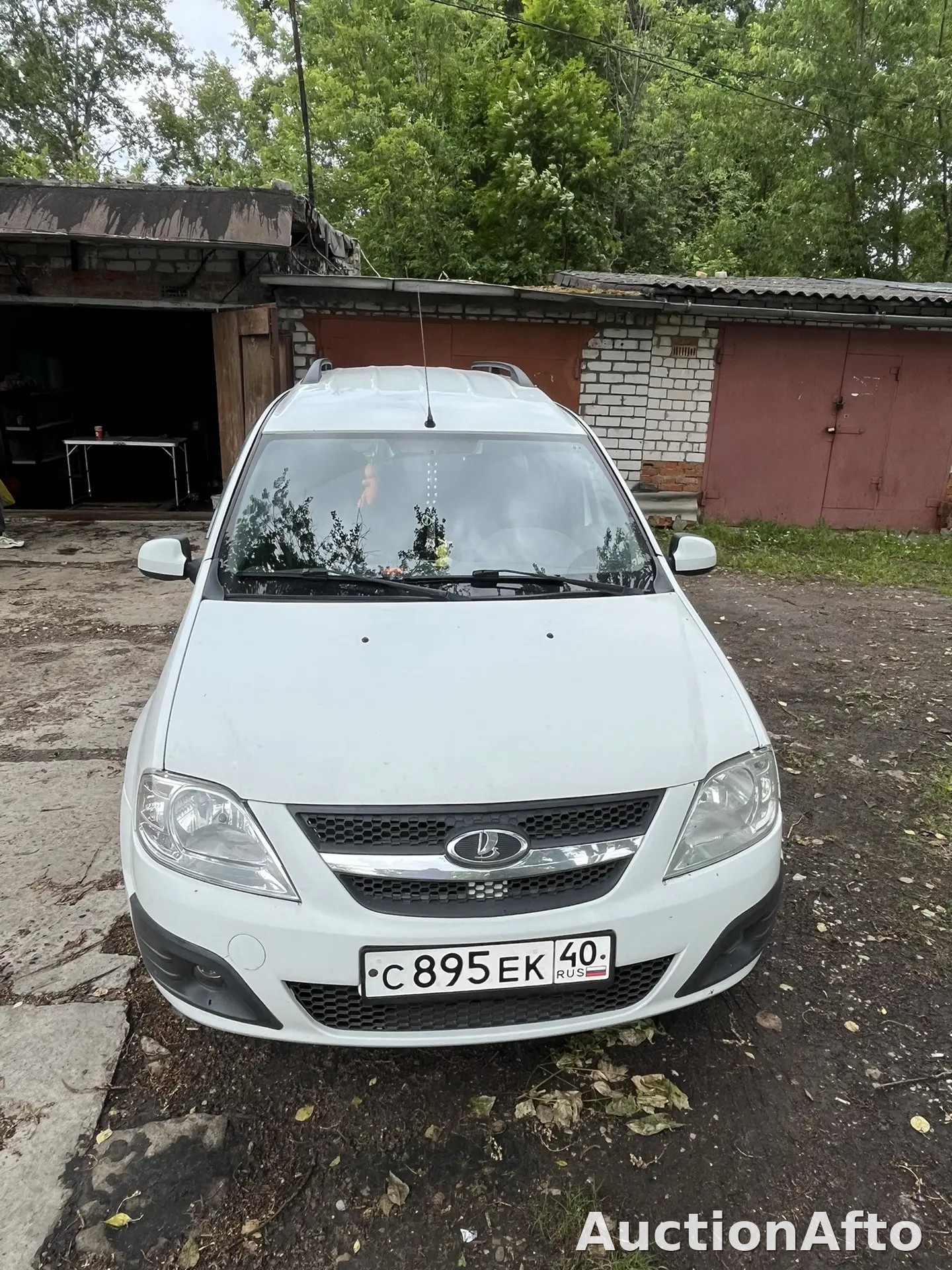 Lada Largus 2014 год