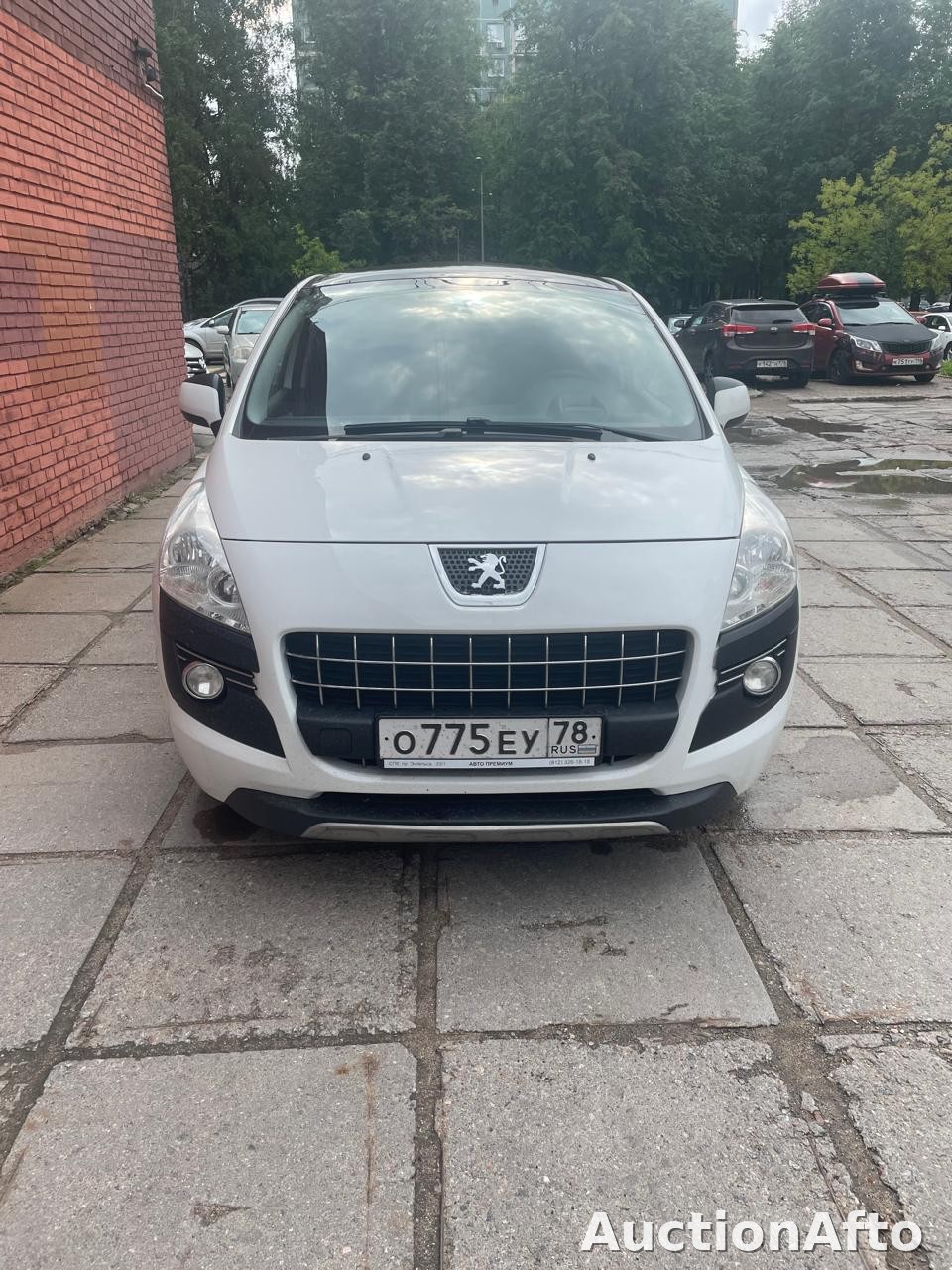 Peugeot 3008 2012 год