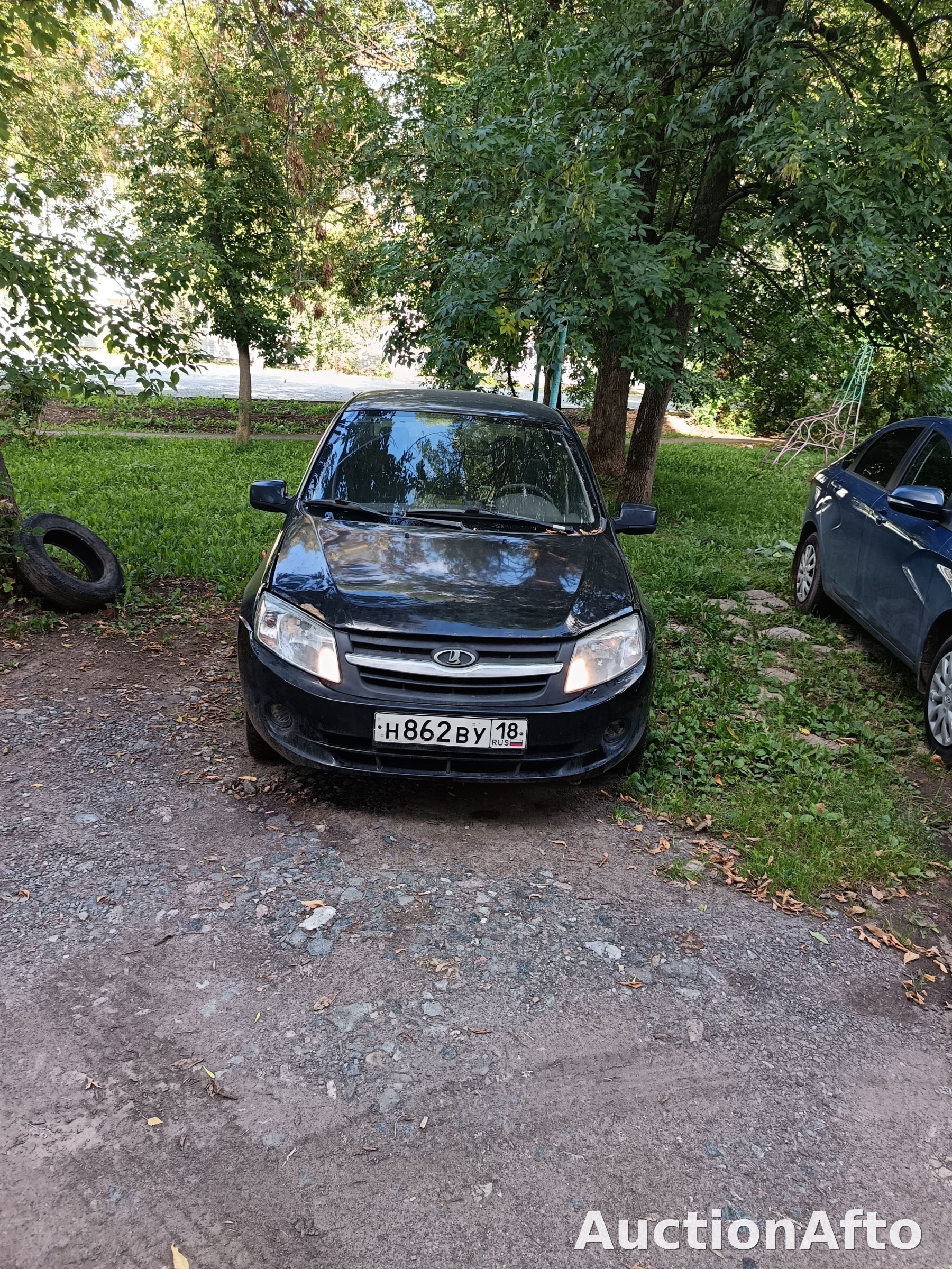 Lada Granta 2012 год