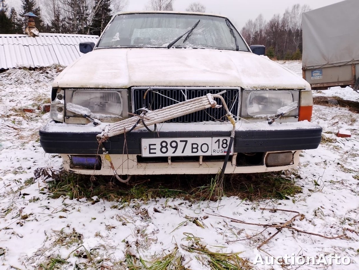 Volvo 740 1988 год