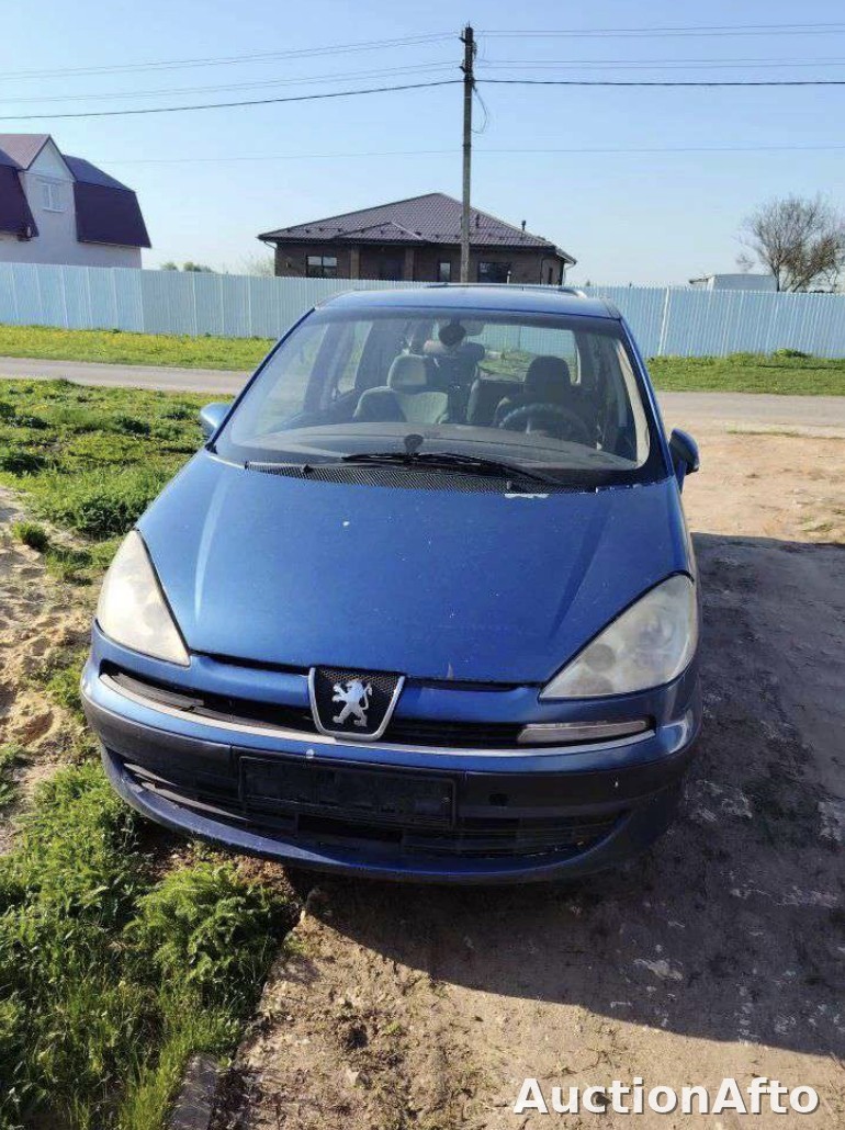 Peugeot 807 2003 год