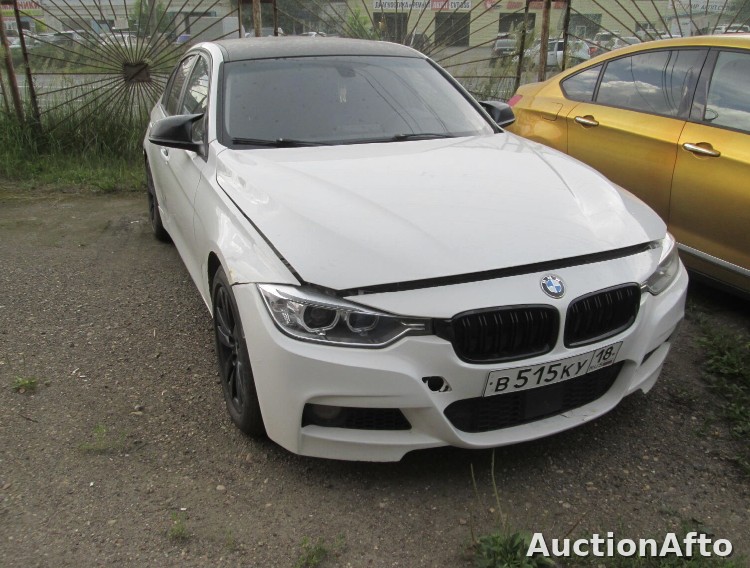 BMW 320I 2012 год
