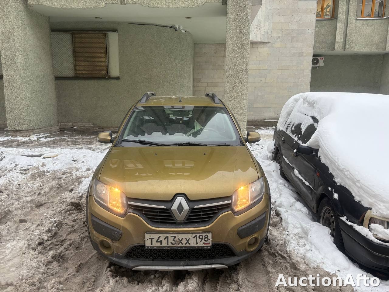 Renault Sandero 2017 год