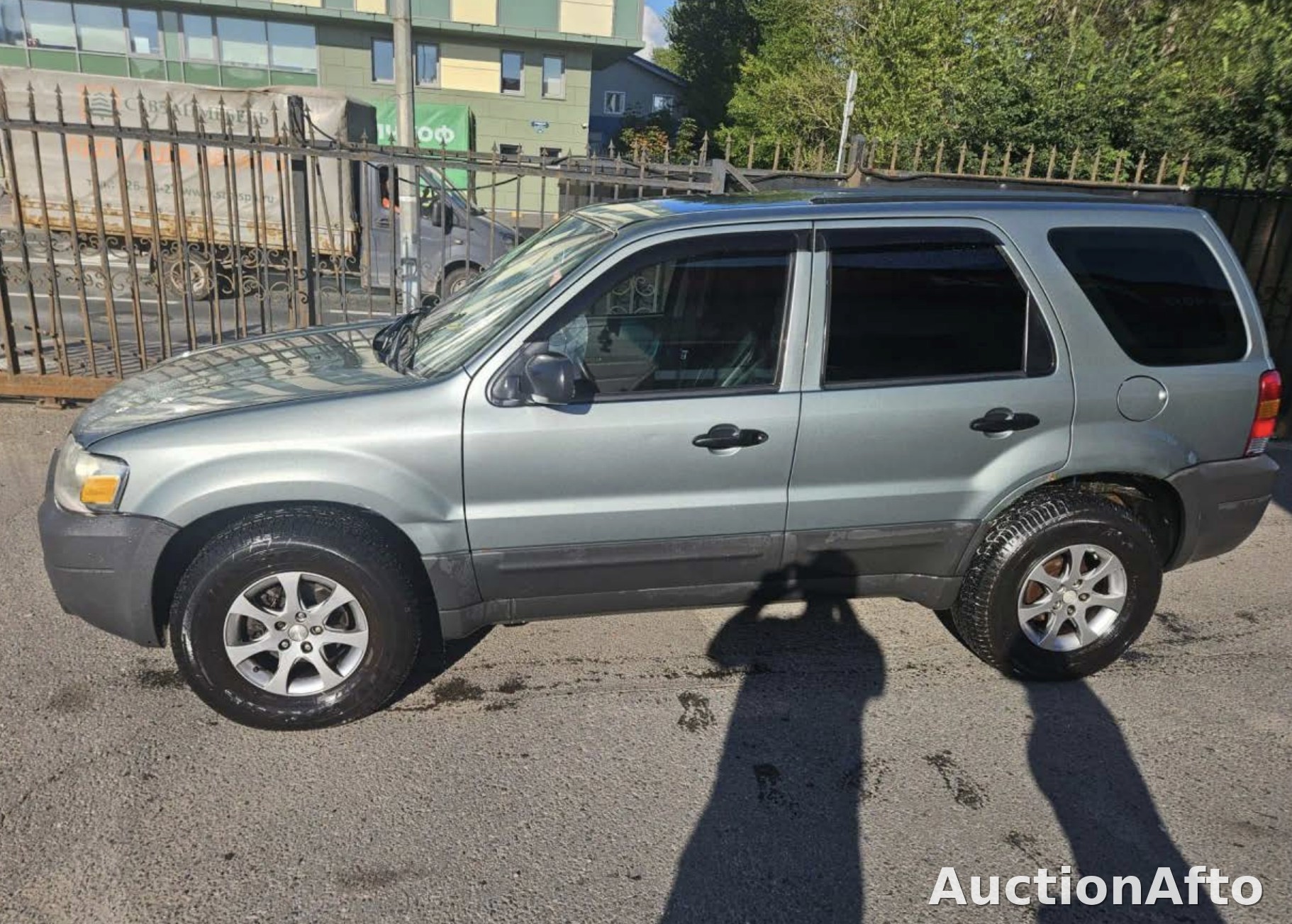 Ford Escape 2004 год