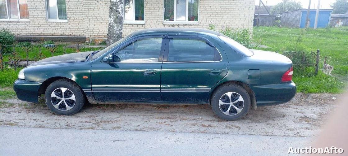 Kia Clarus 2001 год