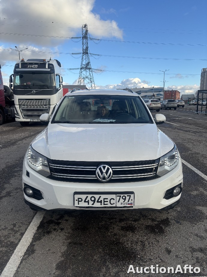 Volkswagen Tiguan 2013 год