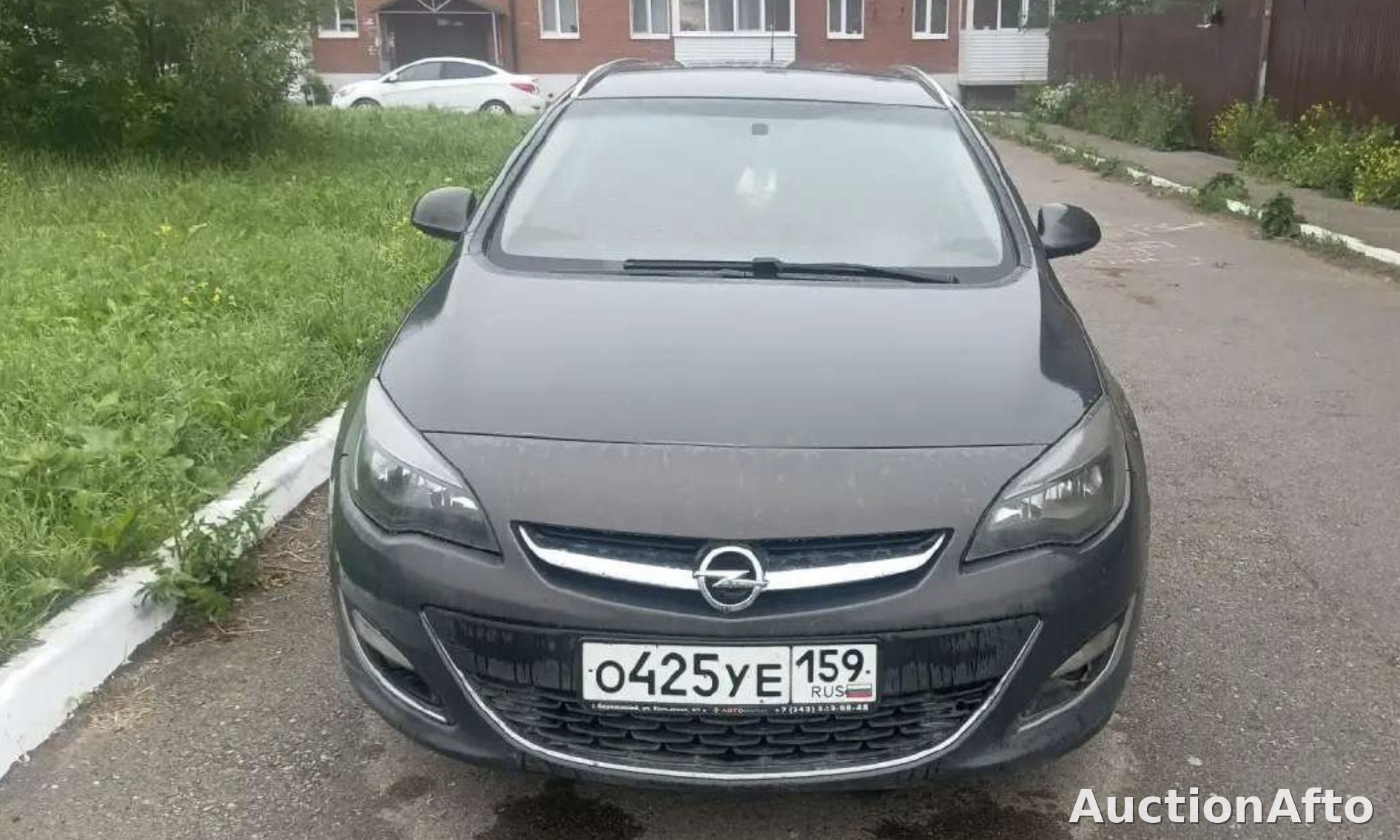 Opel ASTRA SPORTS TOURER 2013 год