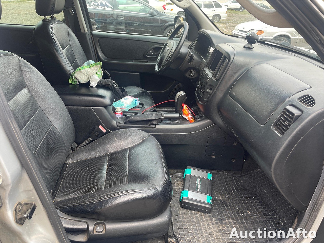 Ford Maverick 2004 год