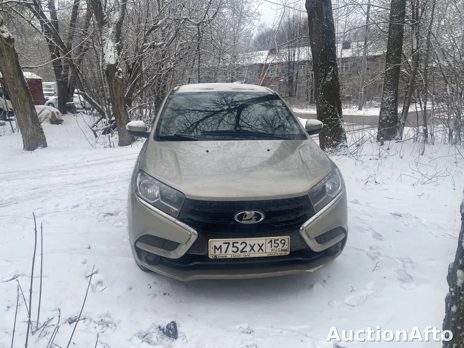 Lada XRAY 2019 год