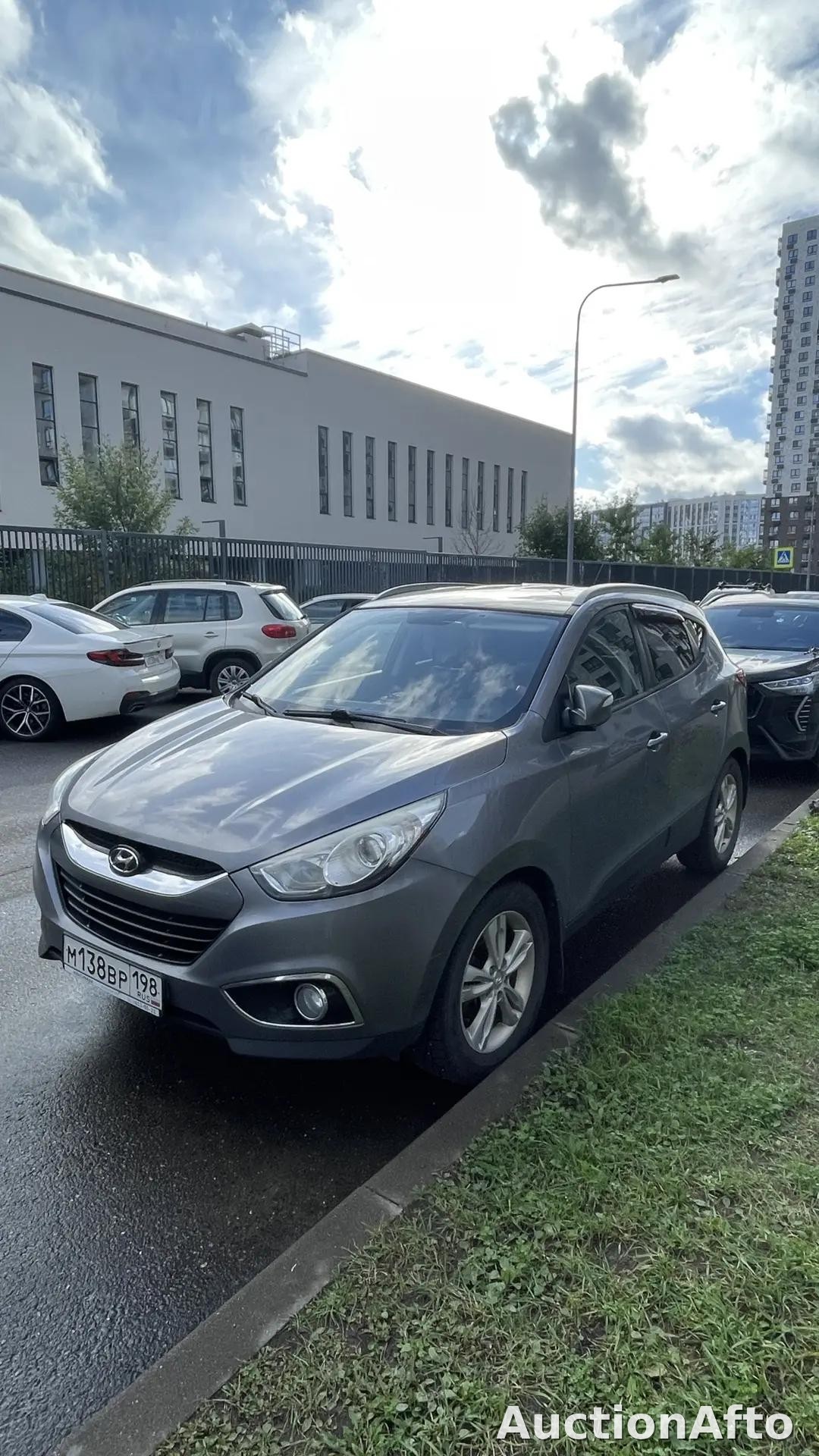 Автомобиль HYUNDAI IX35
